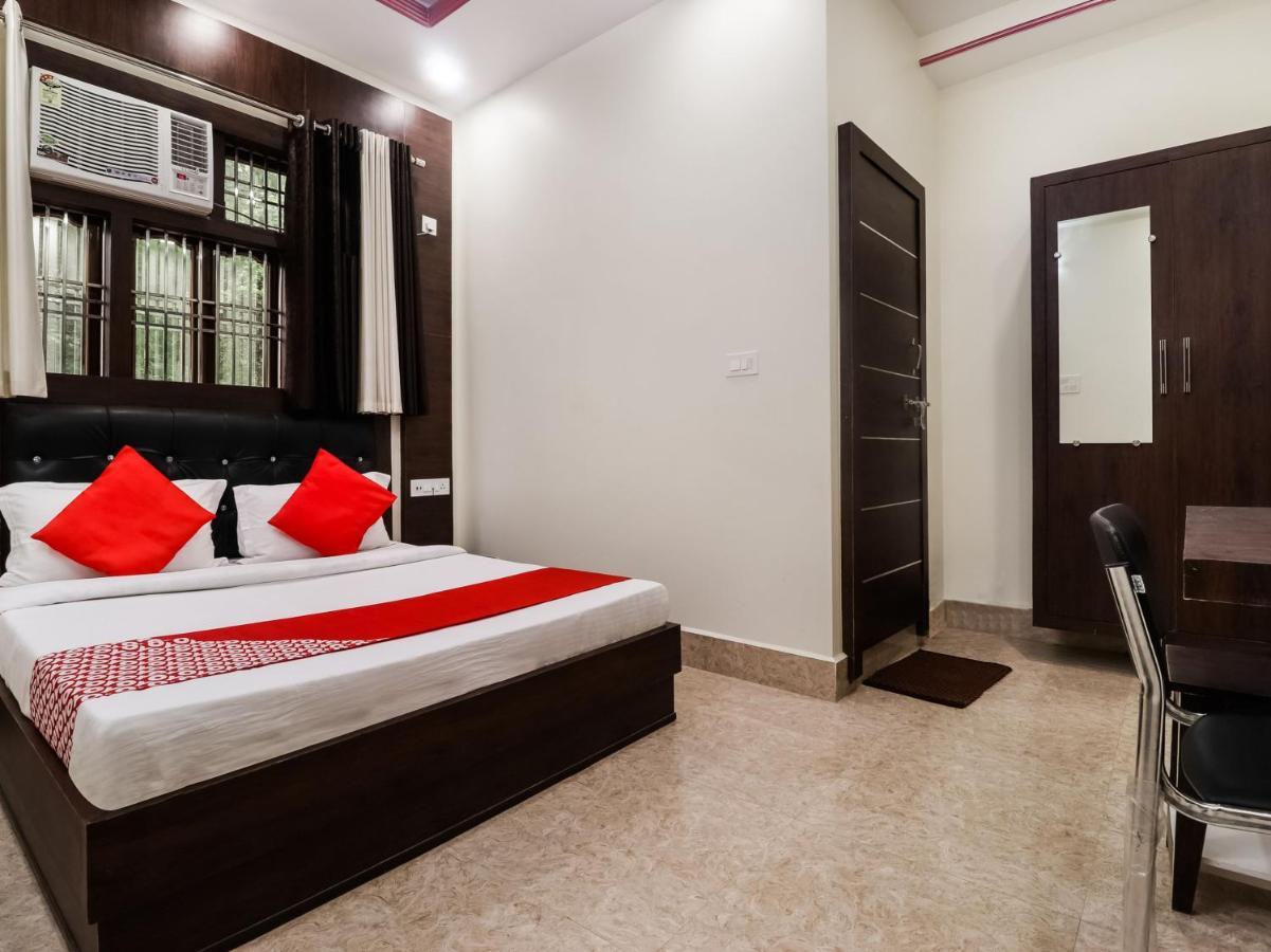 Hotel Delight Mumbai Exteriör bild